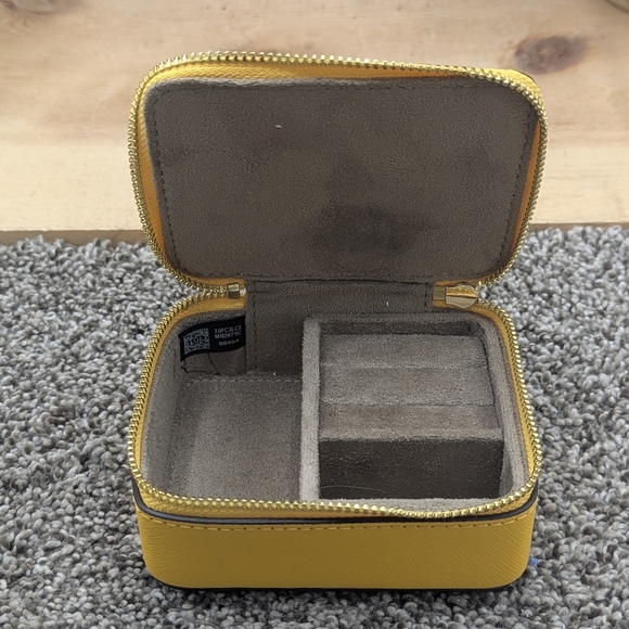 Michael Kors Yellow Leather Zip Around Travel Ring Jewelry Case - Picture 4 of 7